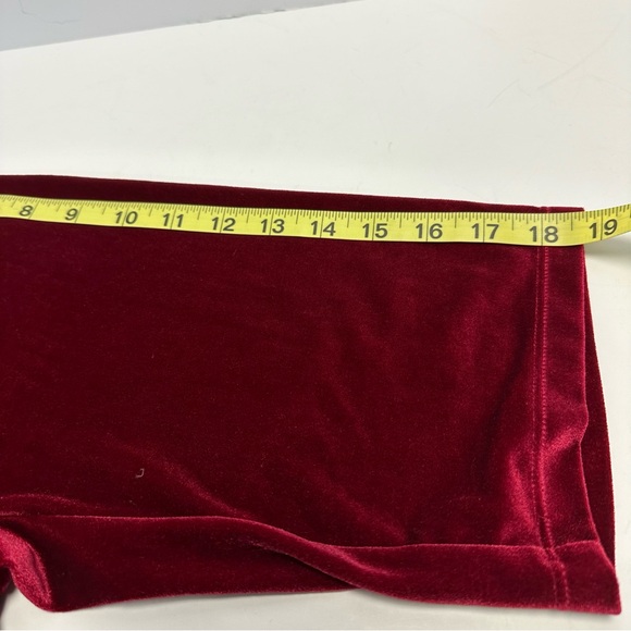 Fabletics High Waisted Bike Shirt Size XS NWT Cherry Blossom Color - Picture 9 of 9